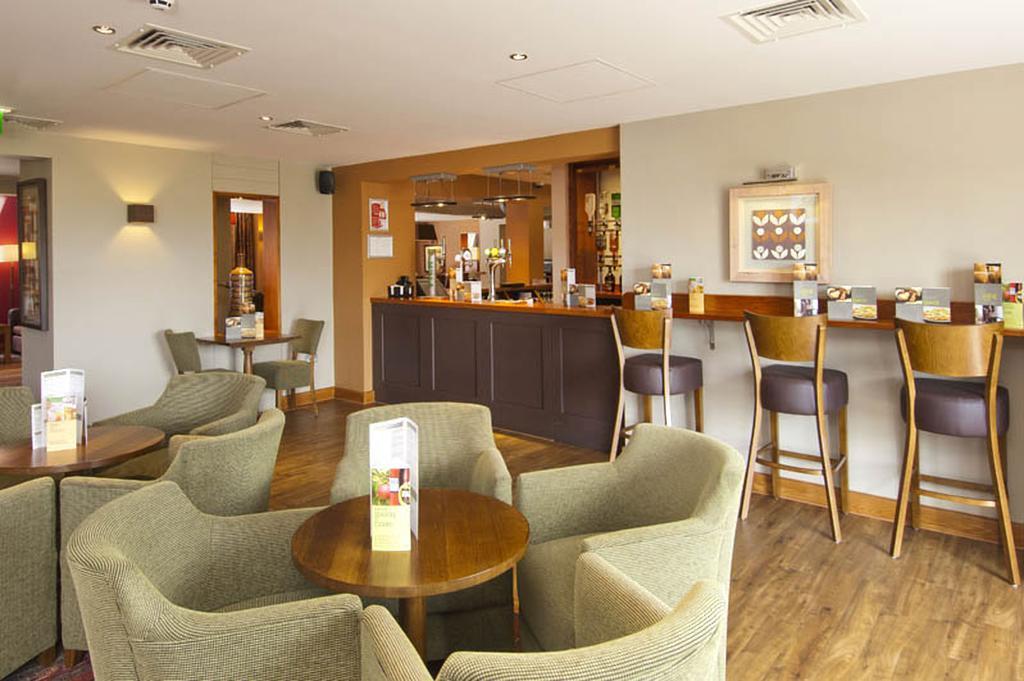Premier Inn Manchester Bury Bury  Exterior foto